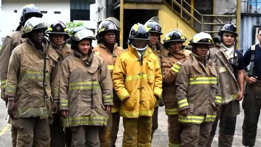 Entrenamiento de los bomberos