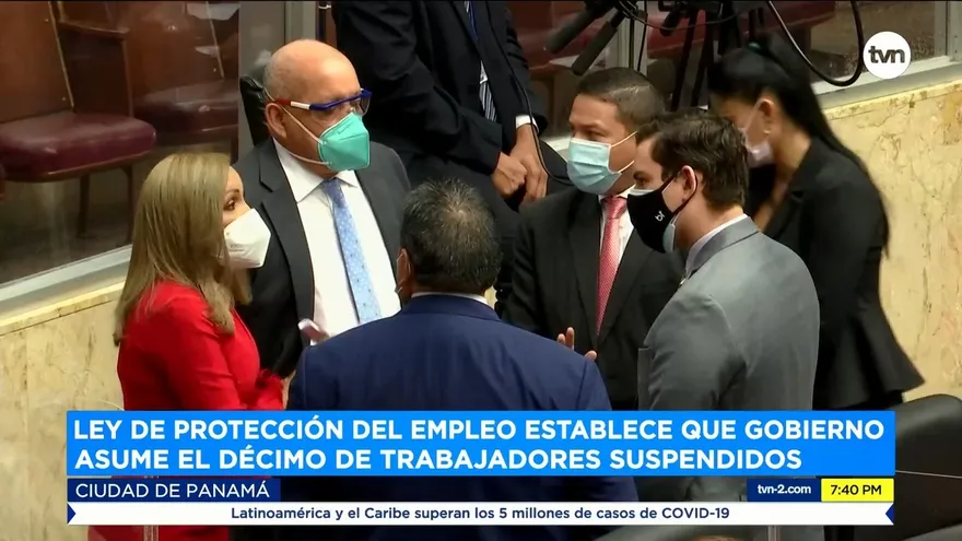 Expectativa entre los trabajadores por el pago del décimo tercer mes.
