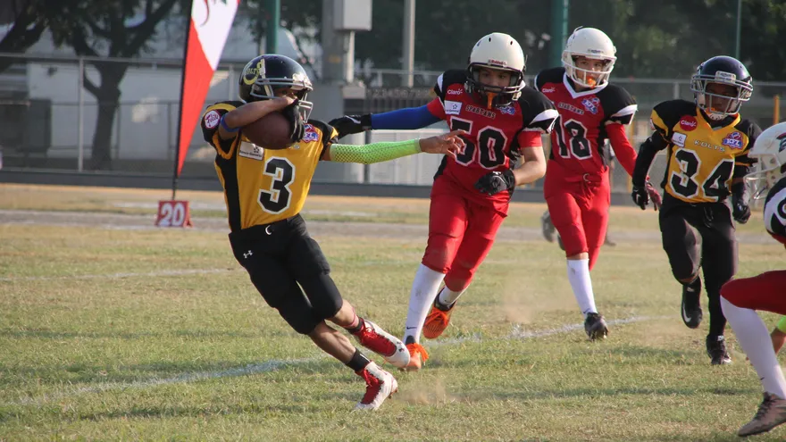 Los Kolts vencieron de manera contundente a los Spartans