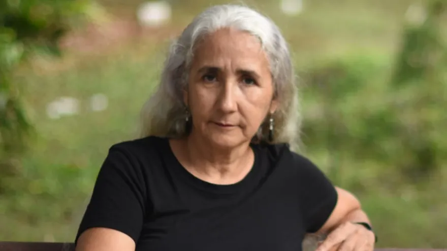 La escritora panameña Consuelo Tomás fue galardonada con el Premio José María Sánchez 2025 por su obra Itinerarios de la fuga, presentada bajo el seudónimo Clarinete.