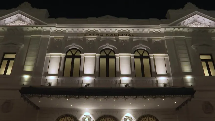Panamá reabrió su restaurado Teatro Nacional