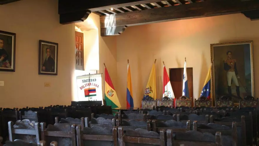 Crean la Comisión Interinstitucional para la Conmemoración del Bicentenario del Congreso Anfictiónico de Panamá.