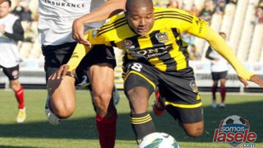 Está la posibilidad de que Ricardo Clarke juegue con el Zamora