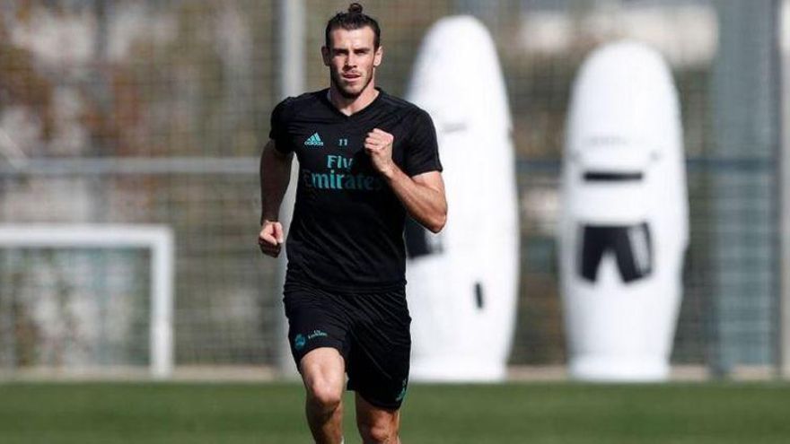 Gareth Bale realiza su entrenamiento