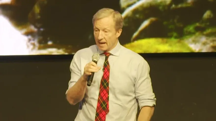 Candidatos multimillonarios sacuden la carrera demócrata a la Casa Blanca