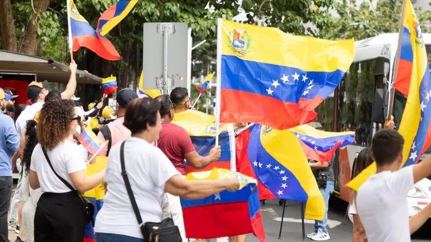 Venezolanos celebran en Panamá captura de Nicolás Maduro
