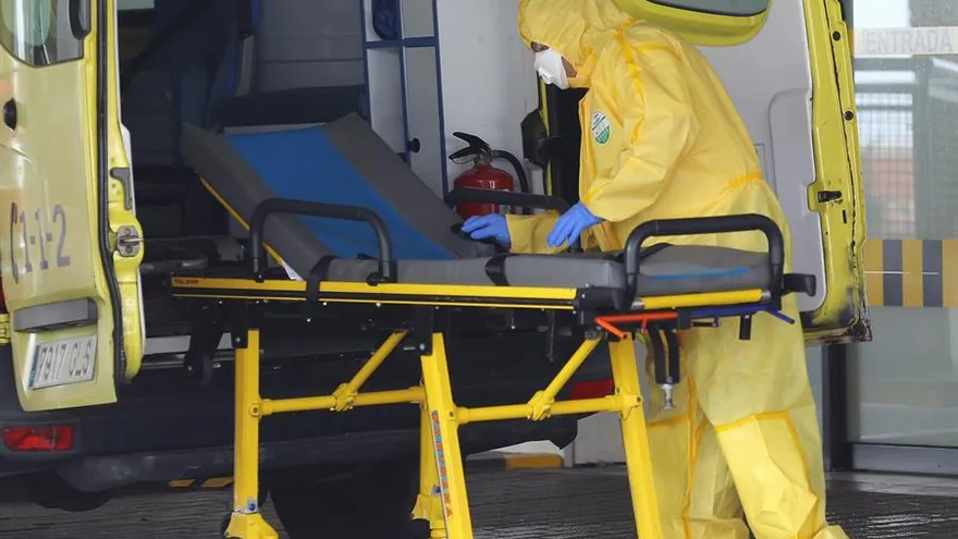 El número de muertos diarios por coronavirus baja a 410 en España