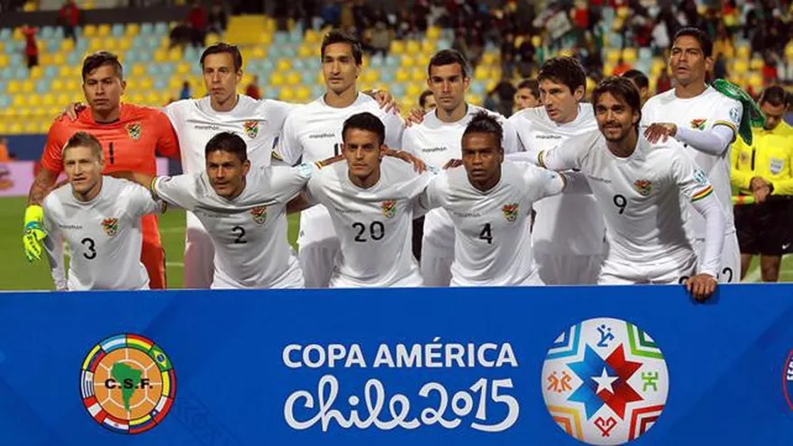 Renuncia colectiva de la selección de Bolivia