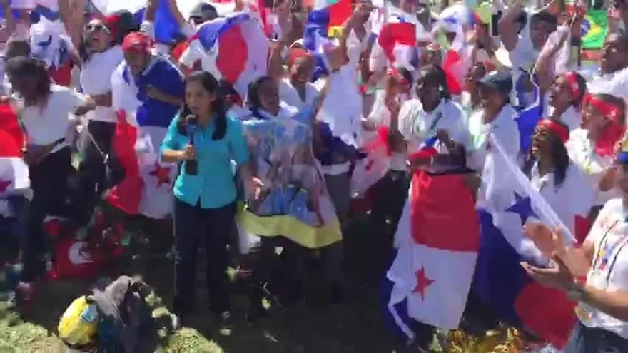 Reacción de panameños en Polonia tras el anuncio del Papa