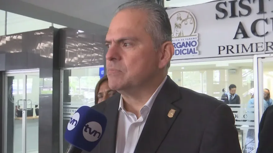 Imputan cargos por peculado al exrepresentante del PRD Carlos Pérez Herrera