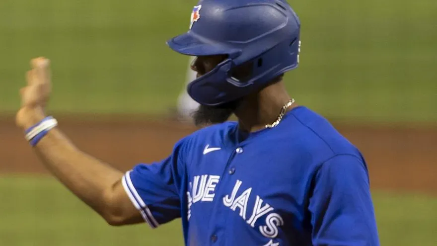 Hernández castiga con dos jonrones a los Tampa Bay Rays