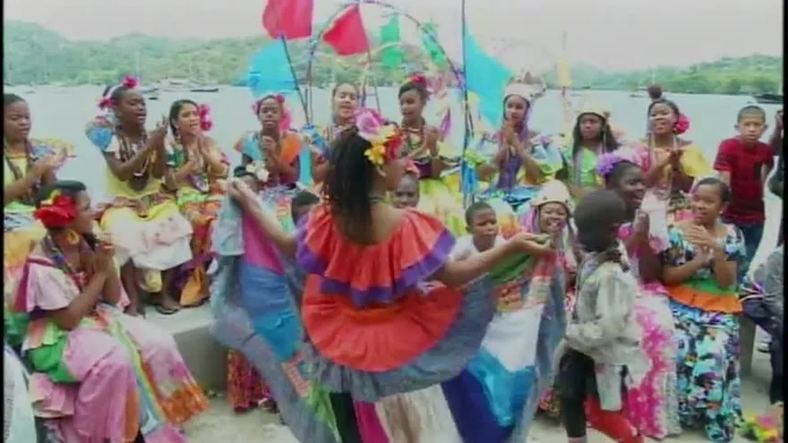 Realizan Tercer Festival de la Pollera Conga en Portobelo