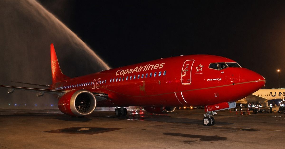 Avión de La Sele aterrizó en Panamá, realizan recibimiento en el aeropuerto de Tocumen