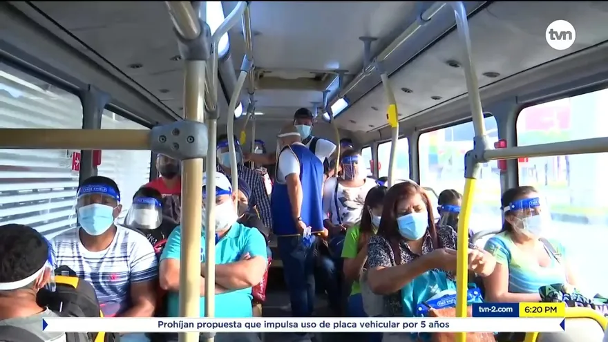 Movimiento #TodoPanamá entre protectores faciales