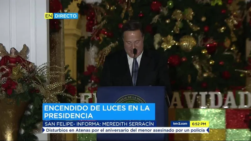 Realizan encendido navideño en Presidencia