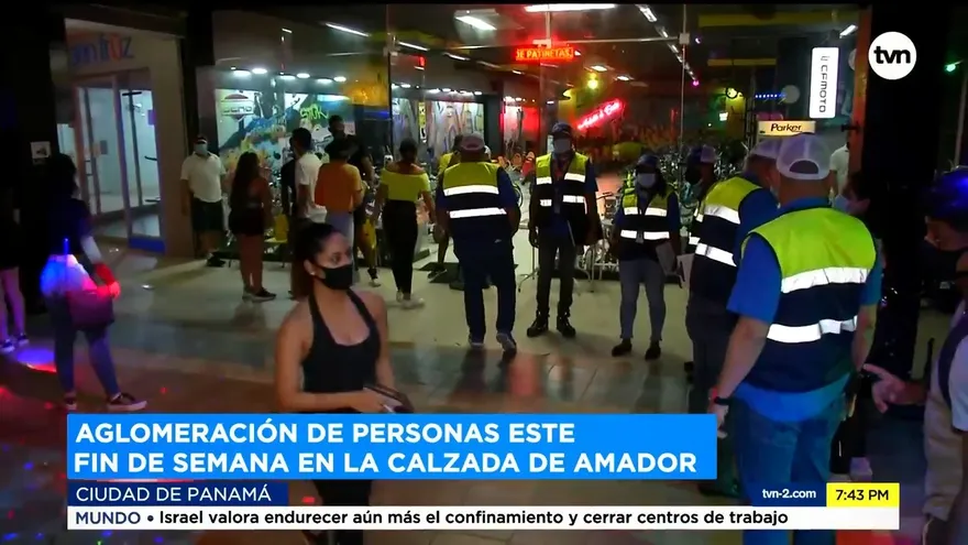 Aglomeración de personas este fin de semana en Amador