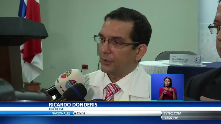 CSS realiza primera cirugía de vejiga hecha con intestinos