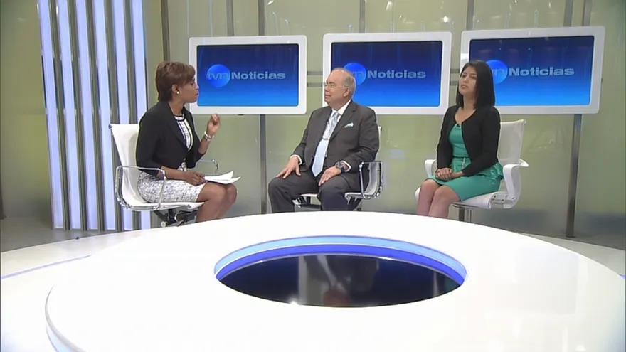 Enrique Lau Cortés y Kenia Salazar, Universidad de Panamá