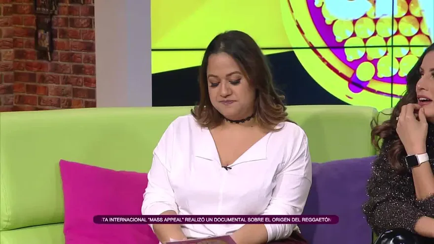 ¡El Fat casi se lleva a una chica bailando congo!