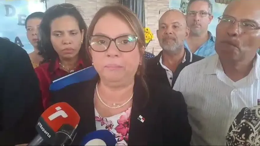 Ministra de Educación reacciona a supuesto caso de abuso sexual a estudiante