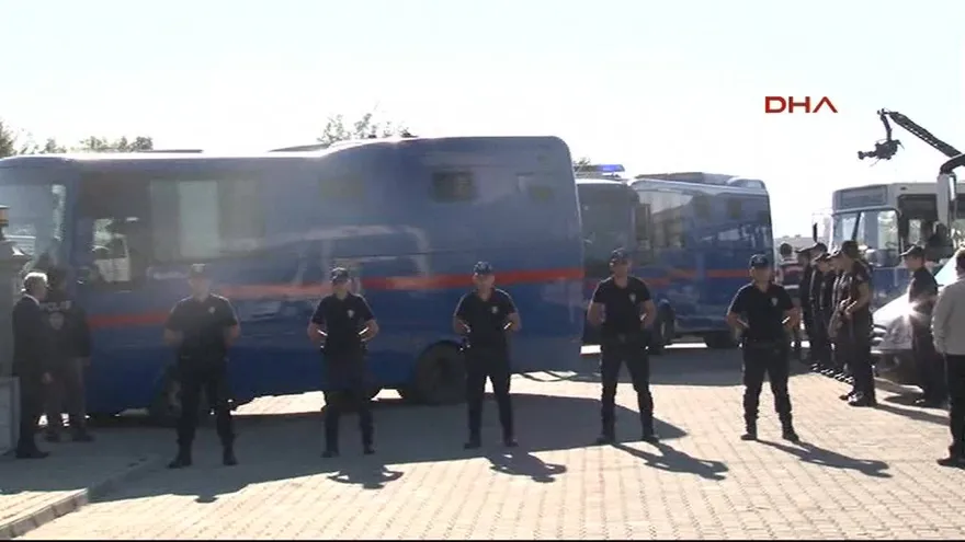 Cadena perpetua para 34 golpistas en Turquía