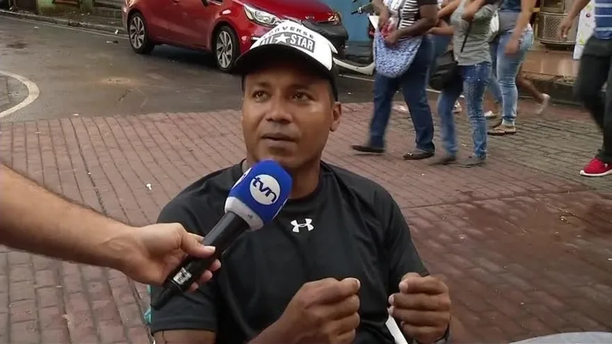 Comerciantes denuncian la introducción de billetes falsos  al país