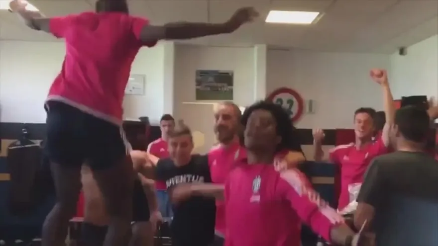 Juventus campeón de Italia, así celebraron en el plantel