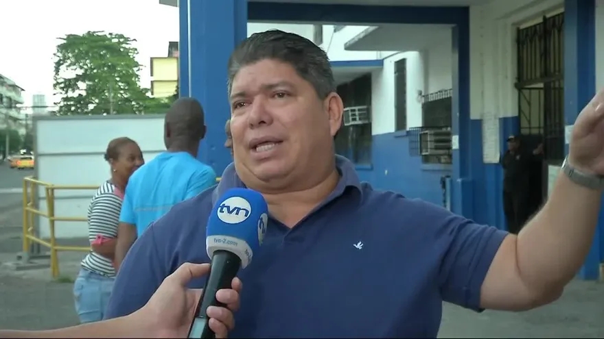 Dirigentes en Calidonia no permitirán derribo de escuela República de Venezuela