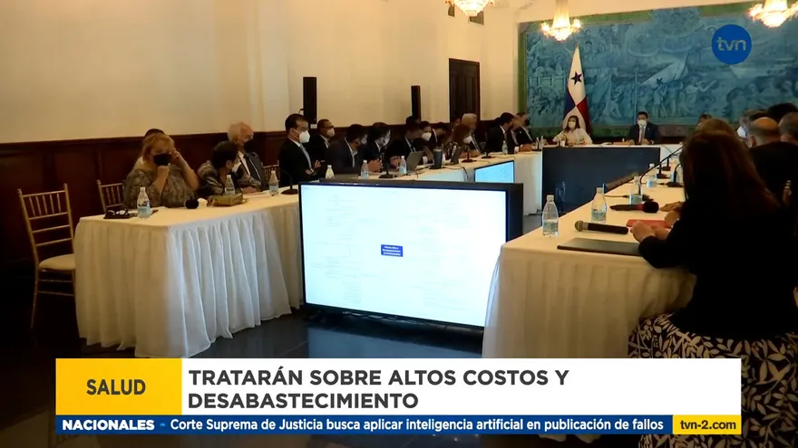 Se reúne mesa técnica sobre el desabastecimiento de medicamentos