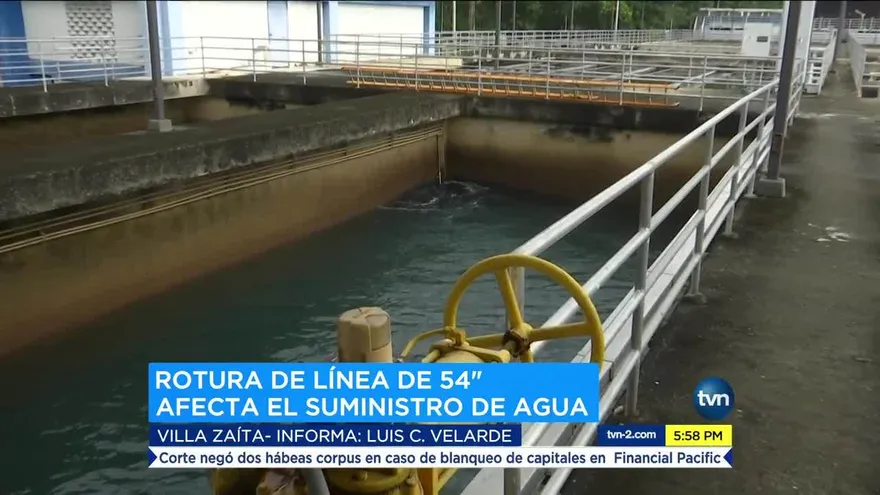 Rotura de tubería deja sin agua a varios sectores de la ciudad de Panamá