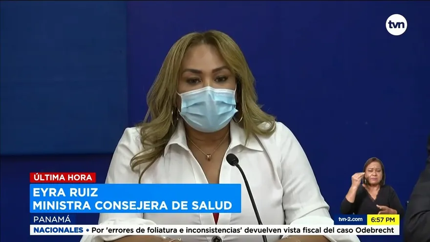 Vacuna AstraZeneca podría aplicarse en auto rápidos