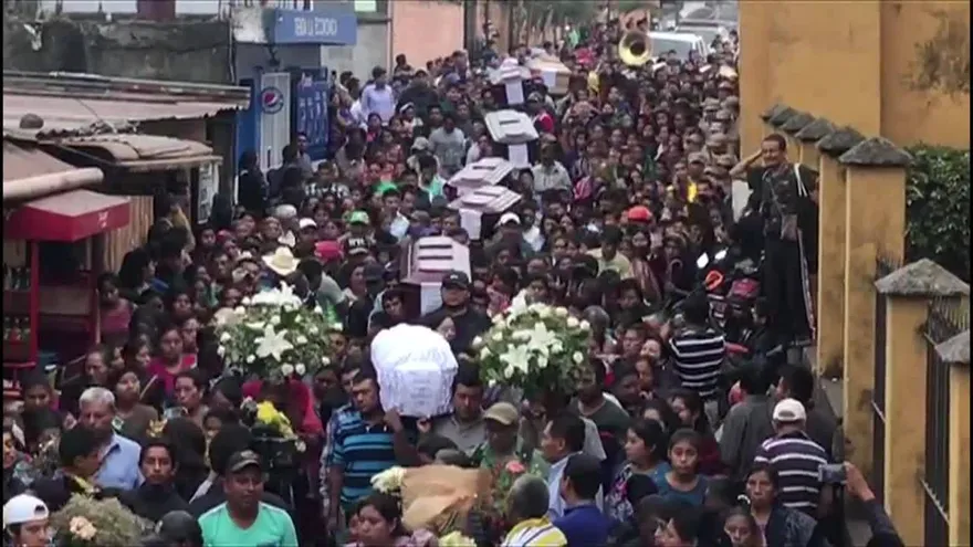 Aumentan a 69 los muertos por erupción de volcán en Guatemala