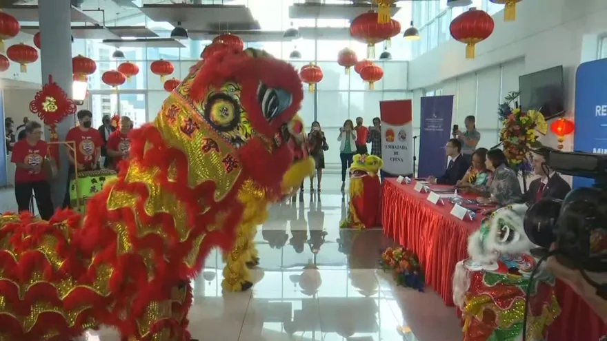 Realiza preparativos para celebración de Año Nuevo Chino