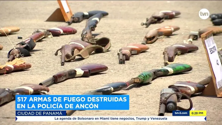 Policía destruye miles de armas ilegales que fueron decomisadas