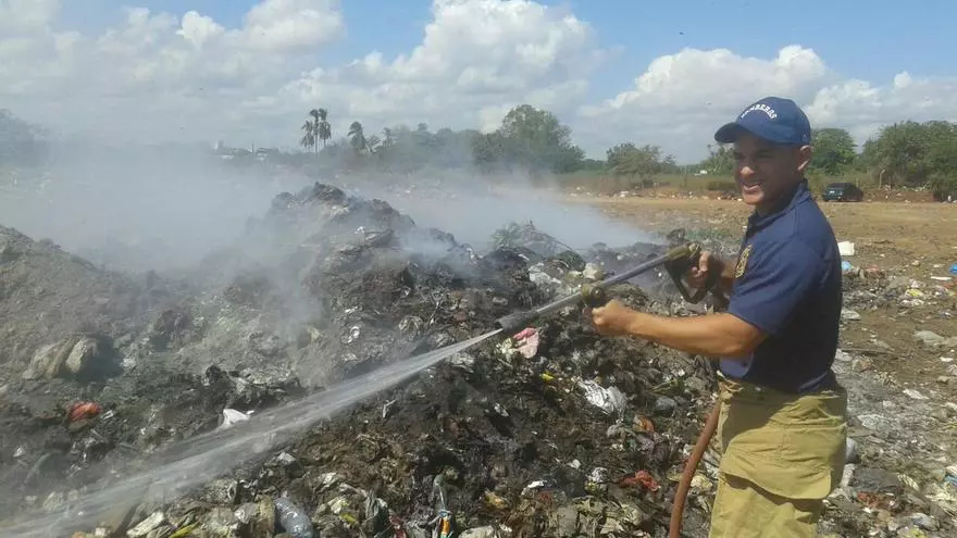 El incendio afecta a los residentes del área.