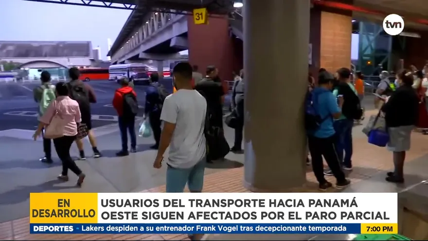 Usuarios de la Terminal de Albrook habla sobre el transporte del Oeste