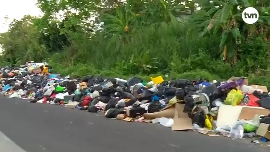 Vertedero improvisado muy cerca de escuela en Santa Librada