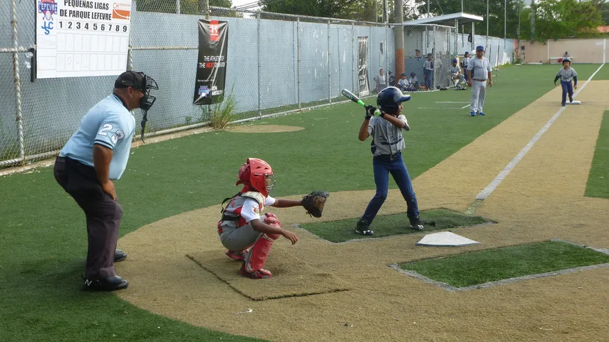 Don Bosco y Parque Lefevre mostraron sus fuertes ofensivas en las semifinales