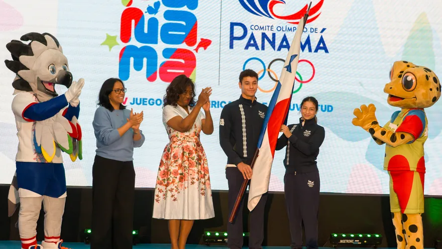 Entrega de la bandera IV Juegos Suramericanos de la Juventud Panamá 2026