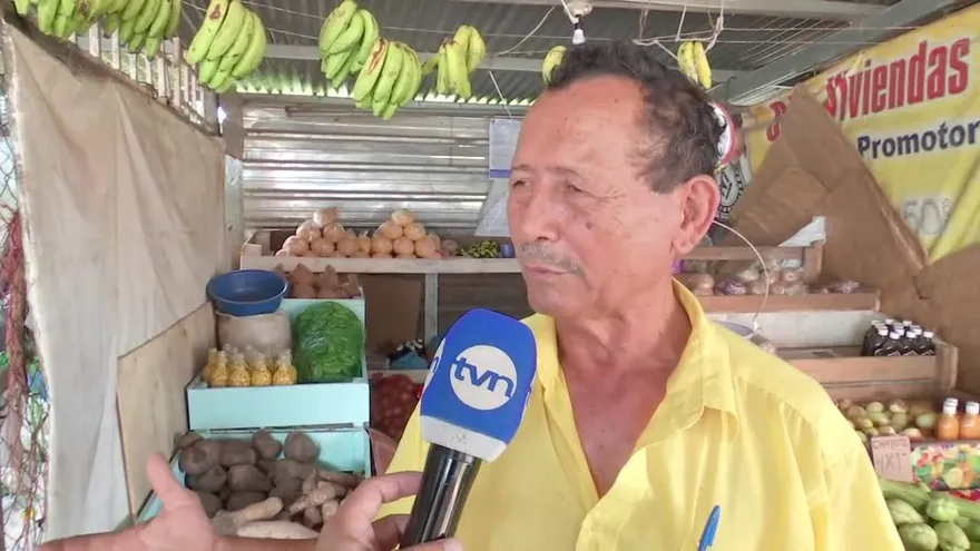 Paro de productores de legumbre surte efectos en la capital