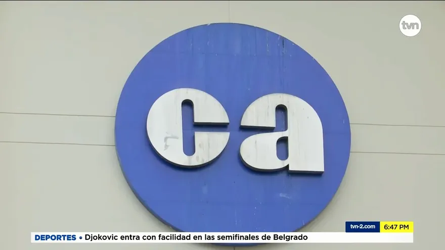 Renuncia gerente de la Caja de Ahorros en medio de escándalo