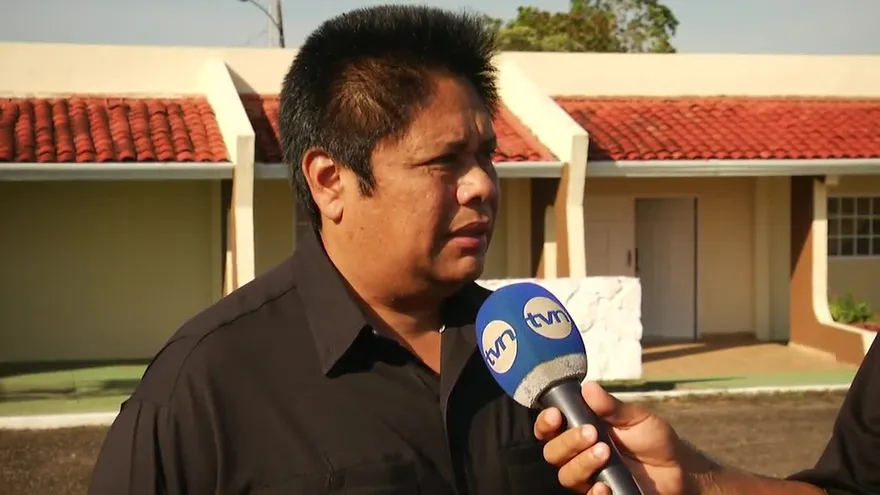 Esperan llegada del helicóptero de la familia Martinelli