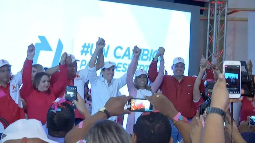Alianza formaliza acuerdo con Cambio Democrático