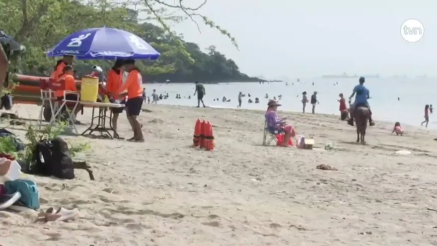 Defensoría solicitó derogatoria de decretos que limitan el acceso a las playas