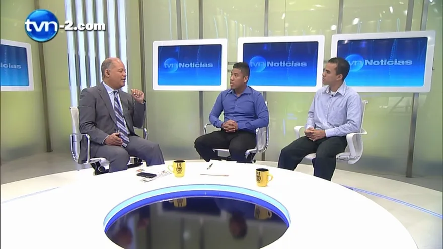 Luis Aldeado y  Isaac McKlean, Facultad de Agronomía de la UP