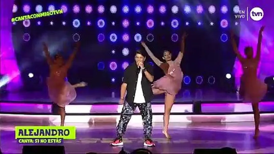 Alejandro llegó al escenario con "Si no estás"