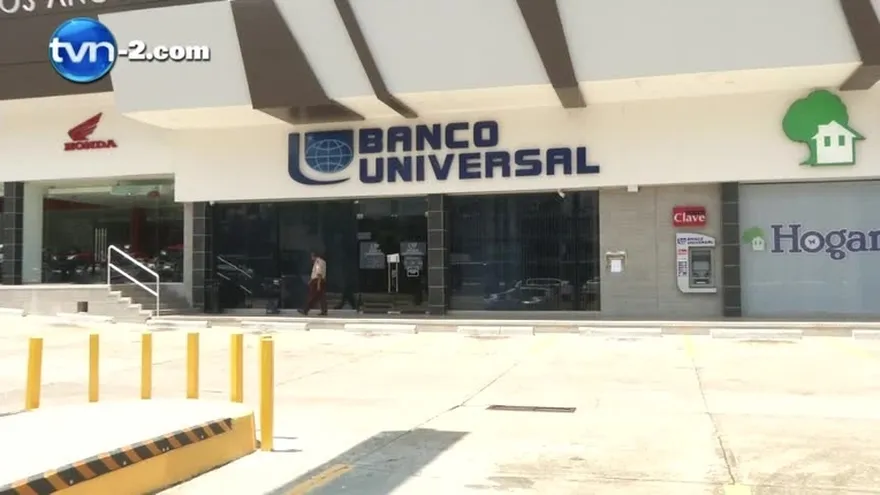 Banco Universal se defiende de acciones en su contra