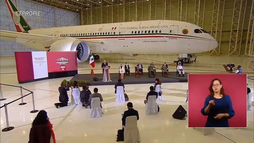 México estudia dos ofertas de compra de polémico avión presidencial
