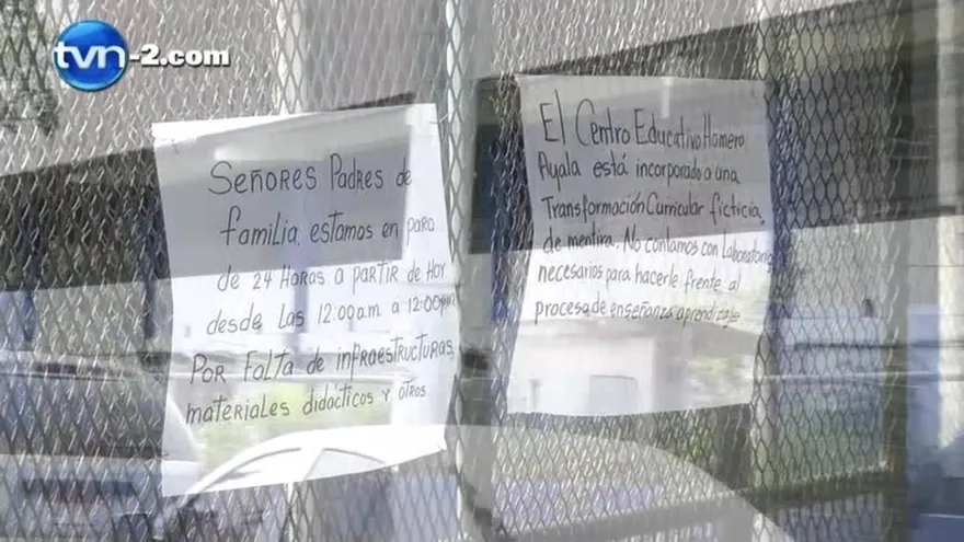 Protestan en escuela en Juan Díaz por mal estado del plantel