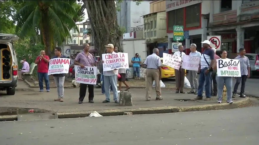 Noticiero Estelar 1 de febrero del 2017 - Bloque 2
